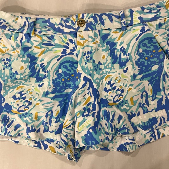 Lilly Pulitzer Callahan Shorts - Picture 1 of 5